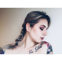 ladykitsune_sgh - BtiU1IxA2hp-nwKie9kw.jpg